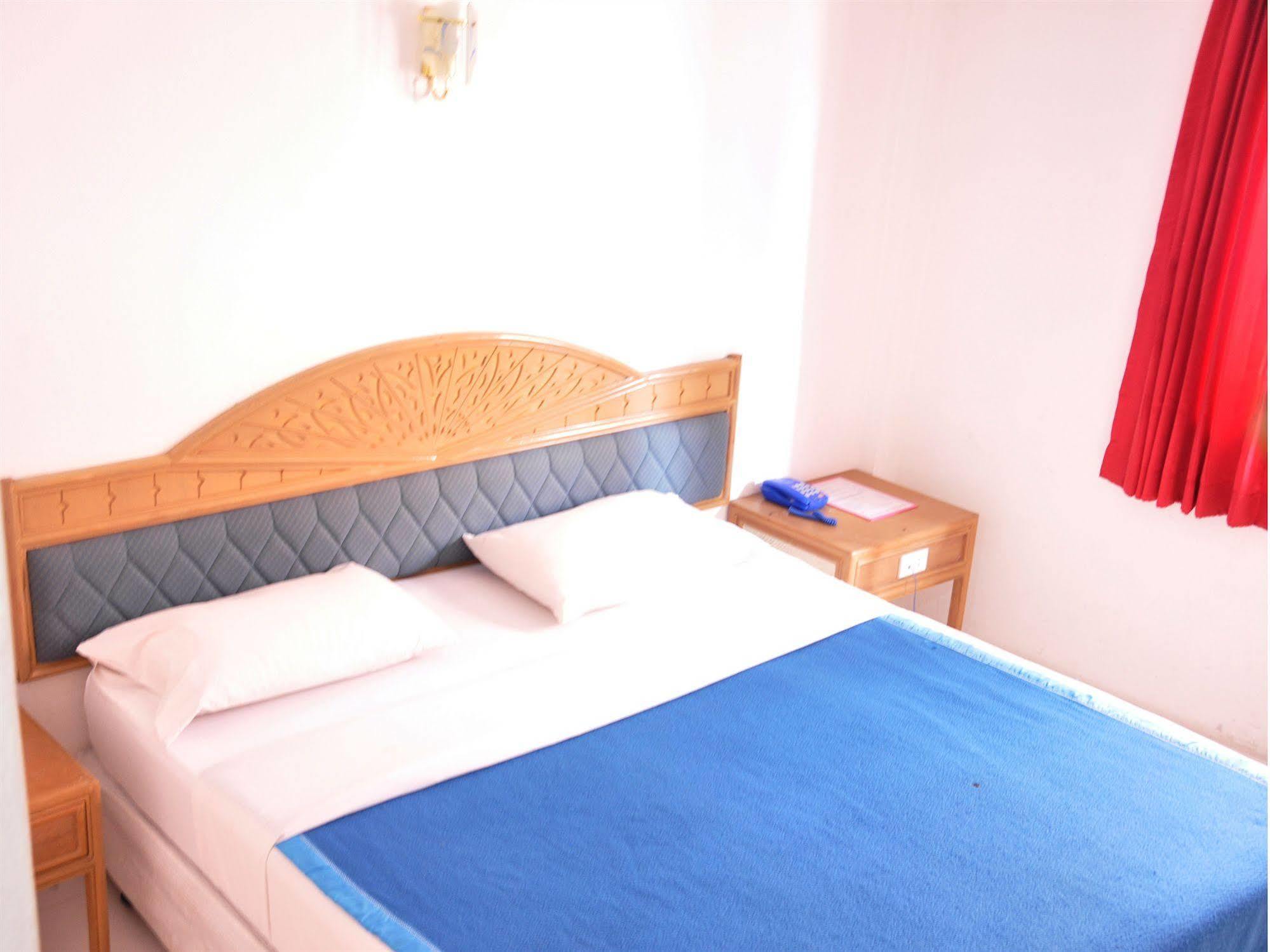 פאטאיה Highfive Guest House מראה חיצוני תמונה